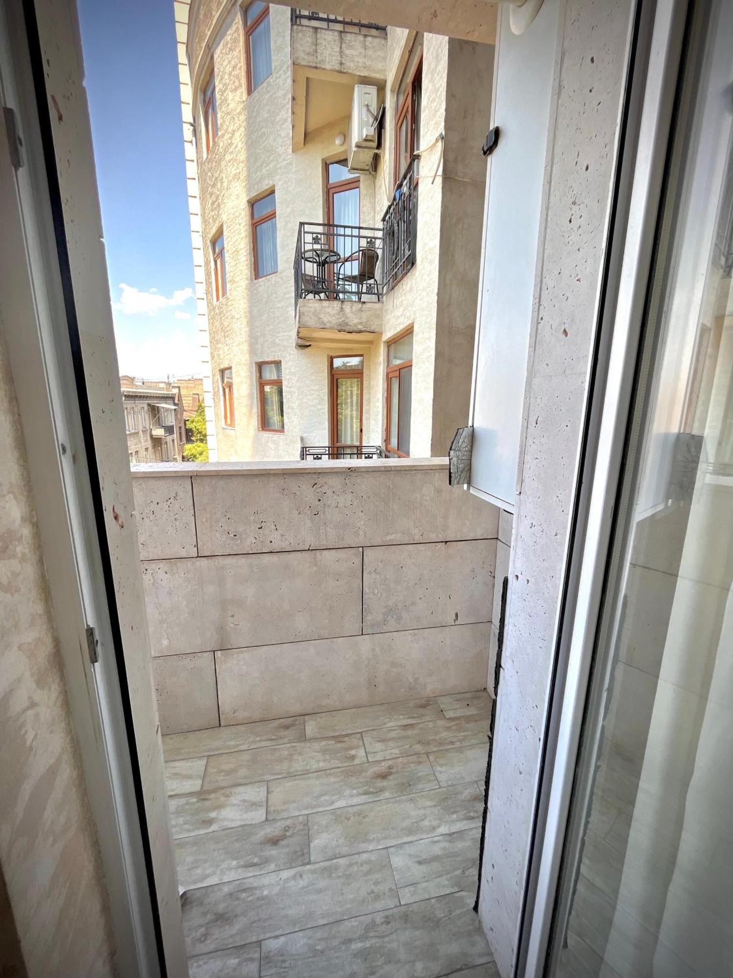 Central Apartment Тбілісі Екстер'єр фото