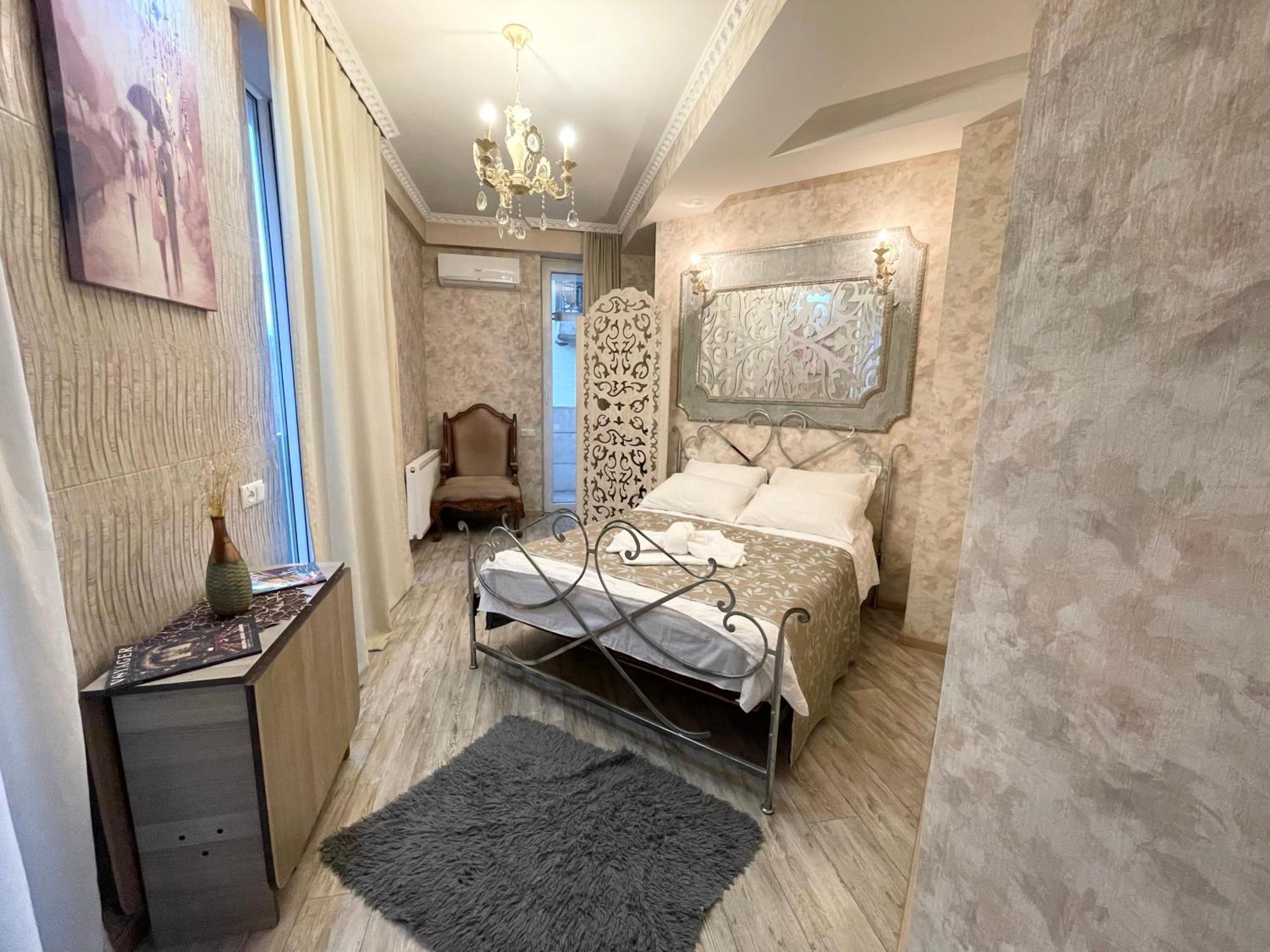 Central Apartment Тбілісі Екстер'єр фото