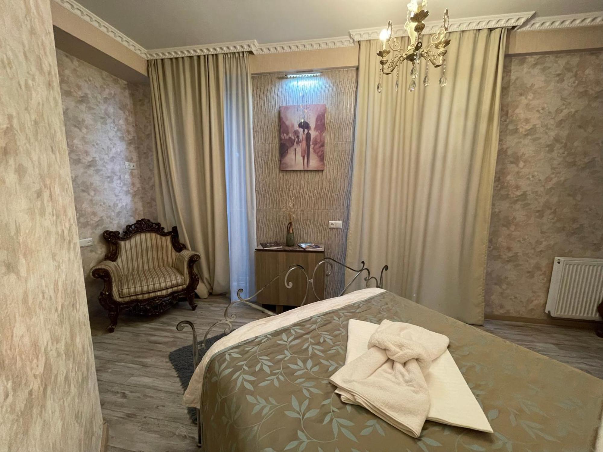 Central Apartment Тбілісі Екстер'єр фото